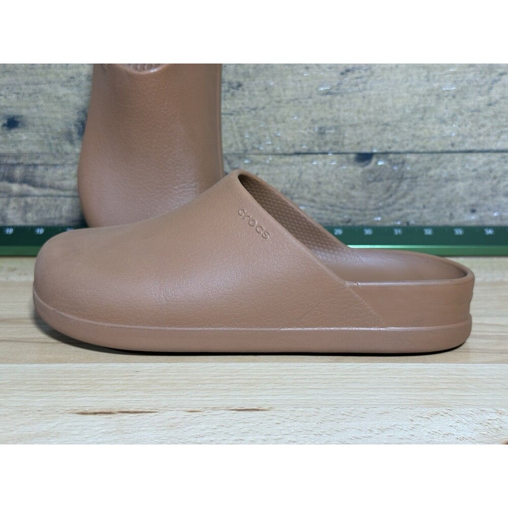 🔥🐊Crocs Dylan Clog Women’s 8 Cognac slip ons closed toe - EXCELLENT!! - Picture 4 of 9